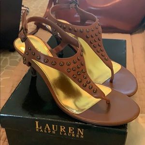 Size 7 low heels